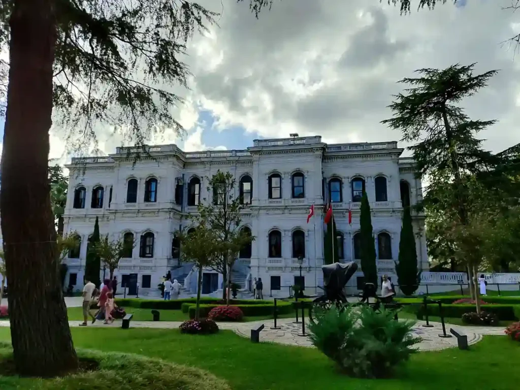 yıldız mabeyn bölümü